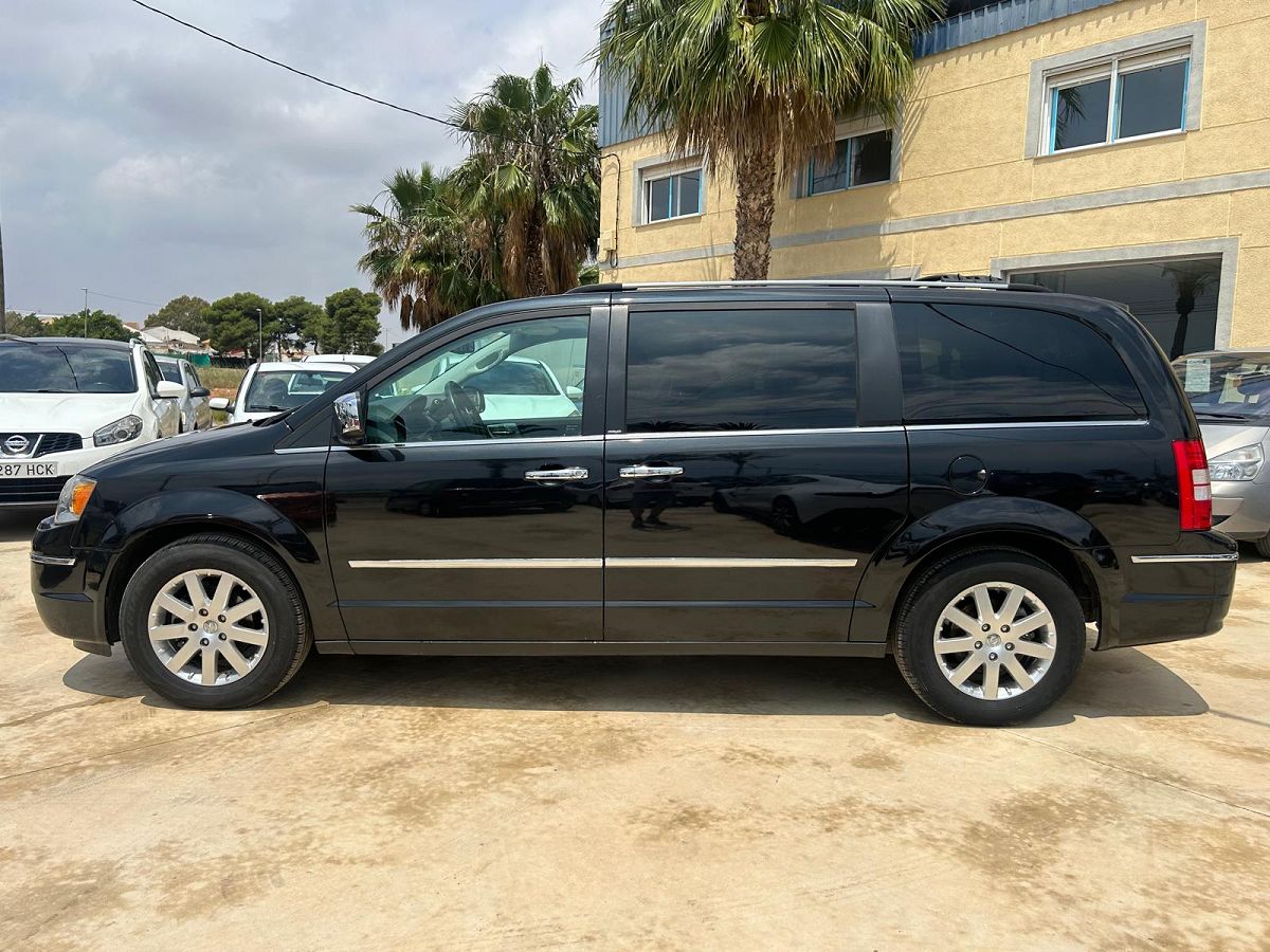 CHRYSLER GRAND VOYAGER LIMITED 2.8 CRDI AUTO SPANISH LHD IN SPAIN 110K 7 SEAT 2009